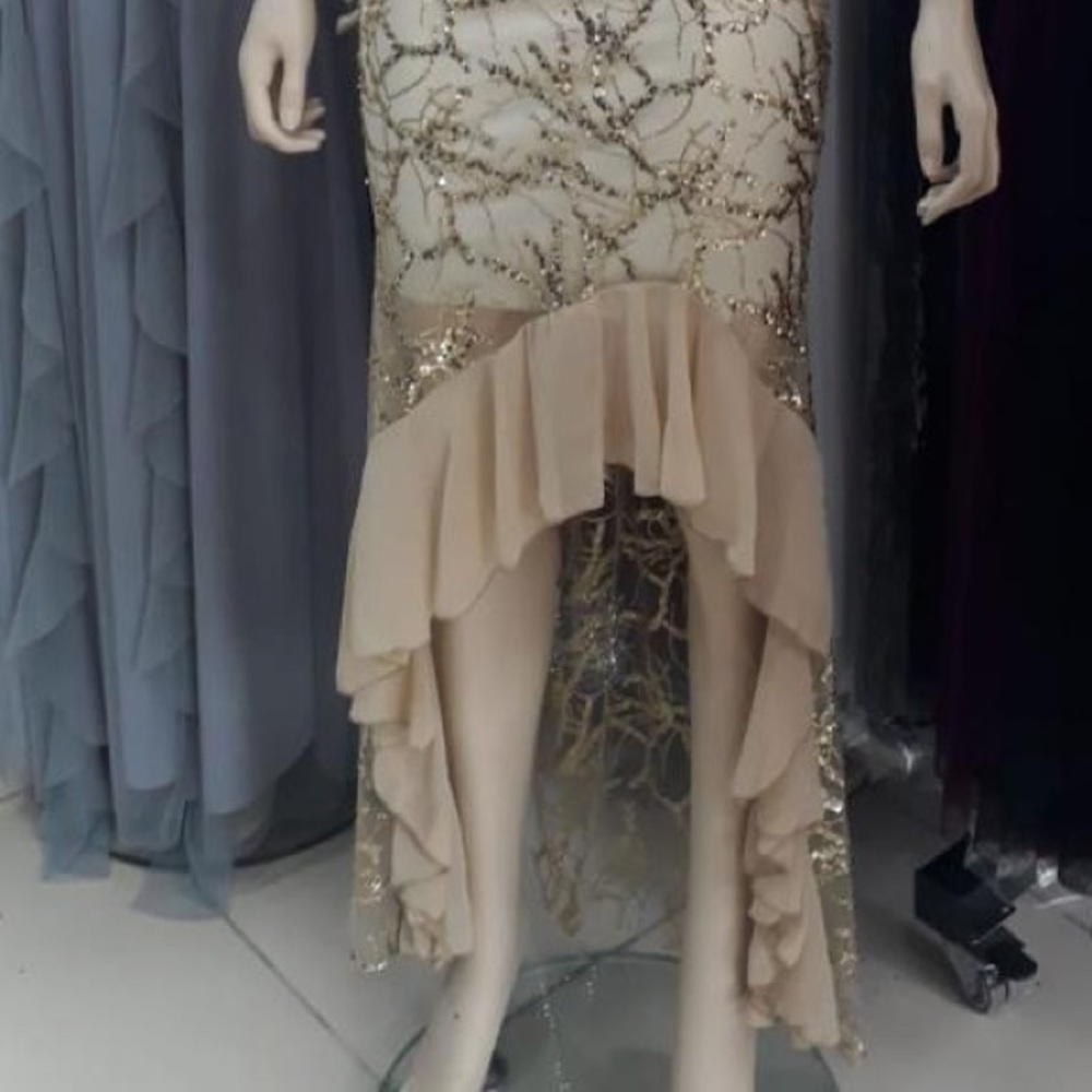 Dress - Picture 2 of 2